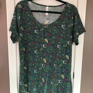 Lularoe classic T- size XL